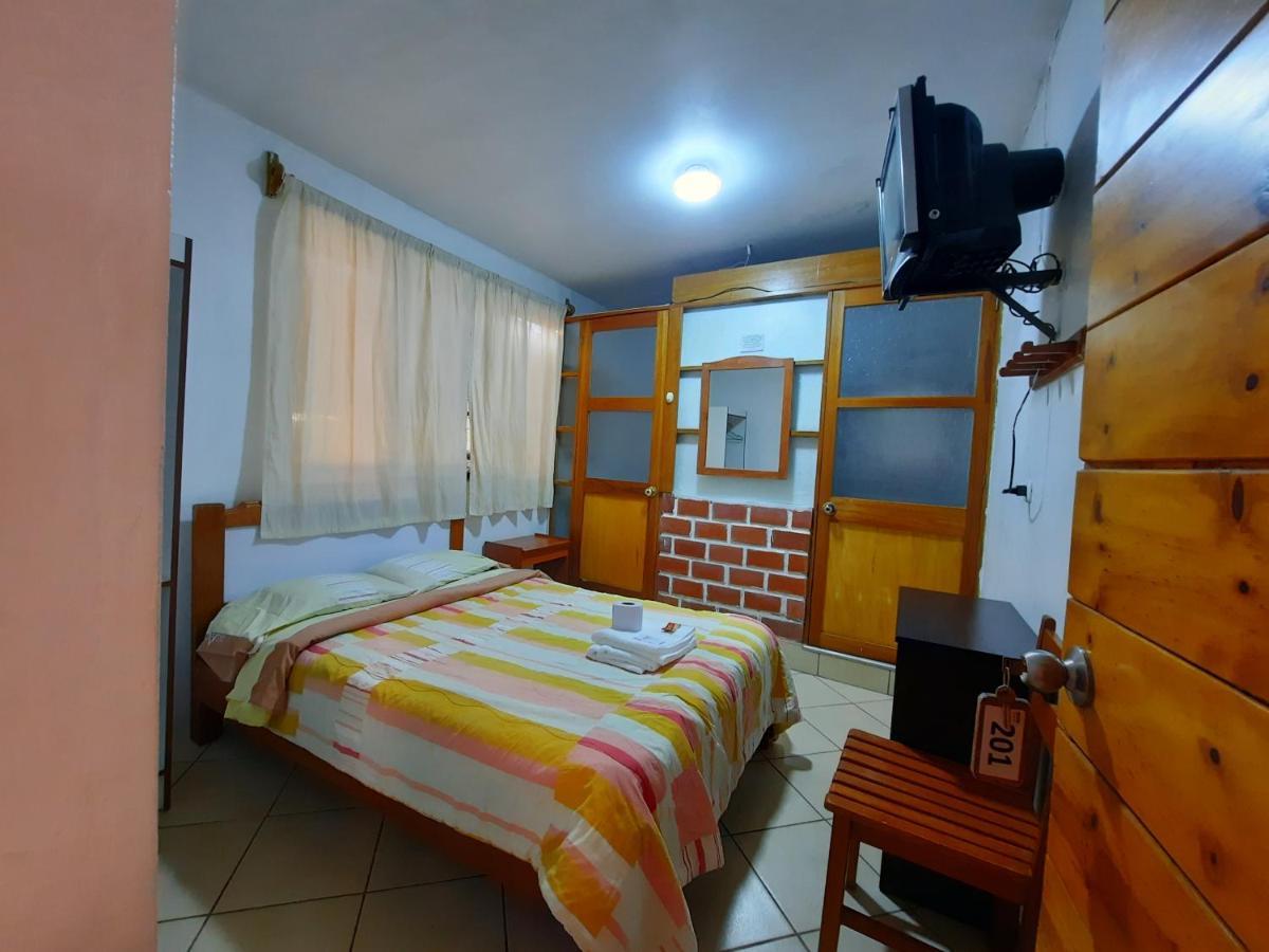 Hostal Dulzura Caraz المظهر الخارجي الصورة